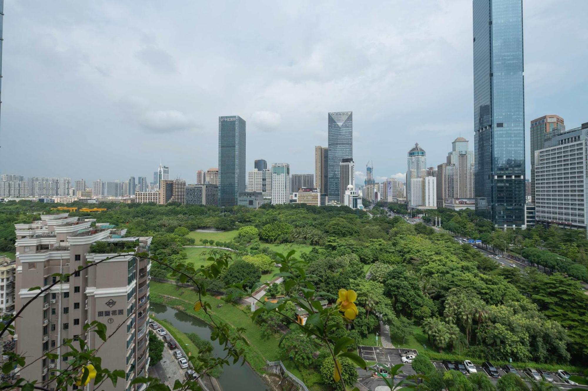 Shenzhen Grand Skylight Garden Hotel Exterior photo